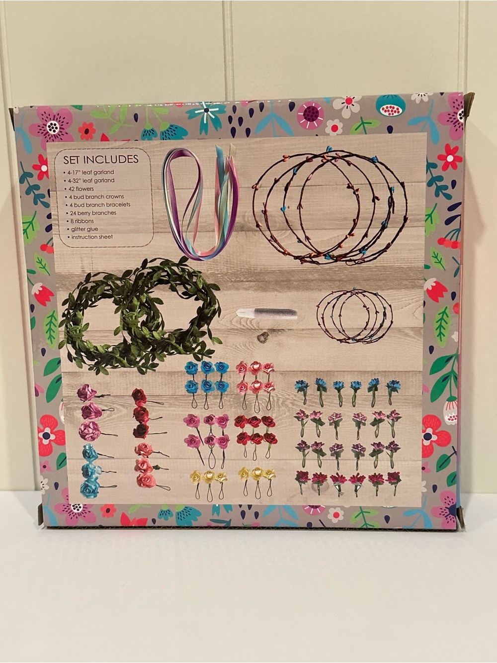 Hapinest Make Your Own Flower Crowns & Bracelets Kit New Unopened Craft Set - Picture 2 of 5